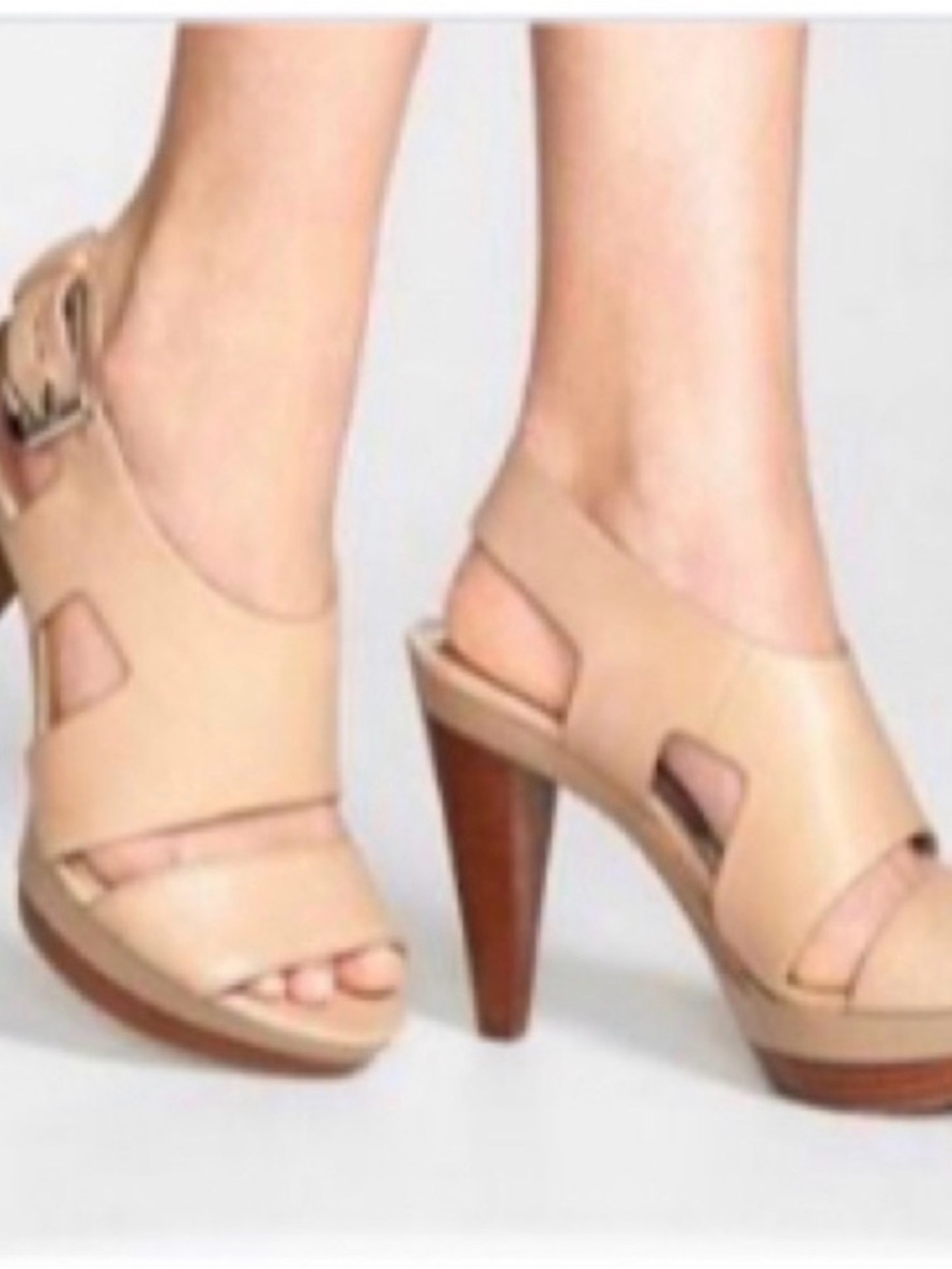 Michael Kors Carla platform Taupe Leather Platform Peeptoe Heels